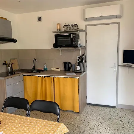 Gites Les Mainiaux Holiday home *